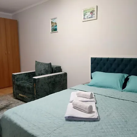 Cosy flat in the city center Taldykol Exterior photo